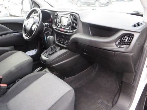 Used 2021 RAM ProMaster City Tradesman SLT image 19