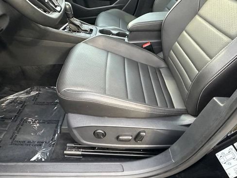Used 2021 Volkswagen Jetta SEL FWD image 24