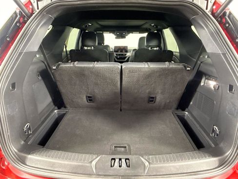 Used 2025 Ford Explorer ST image 39