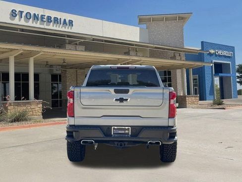 Used 2024 Chevrolet Silverado 1500 Custom Trail Boss AWD/4WD image 6