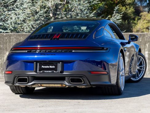 Certified 2026 Porsche 911 Carrera RWD image 11