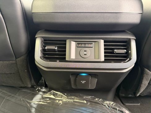 New 2025 Ford F150 Platinum w/ FX4 Off-Road Package image 25