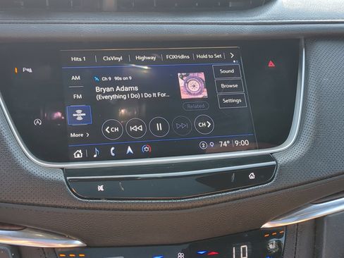 Certified 2023 Cadillac XT5 Premium Luxury w/ LPO, Floor Liner Package AWD/4WD image 22