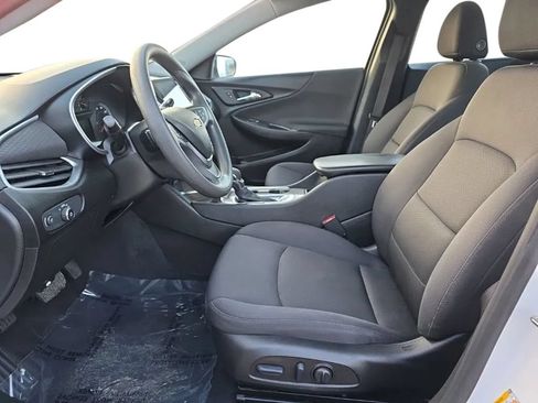 Used 2022 Chevrolet Malibu LS w/ Driver Confidence Package II FWD image 14