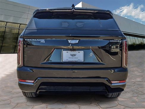 New 2025 Cadillac Escalade IQ Sport 2 image 4