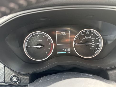 Used 2023 Subaru Forester Premium image 18