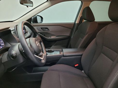 Used 2023 Nissan Rogue S image 17