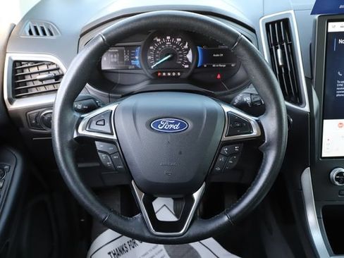 Certified 2024 Ford Edge SEL AWD/4WD image 23