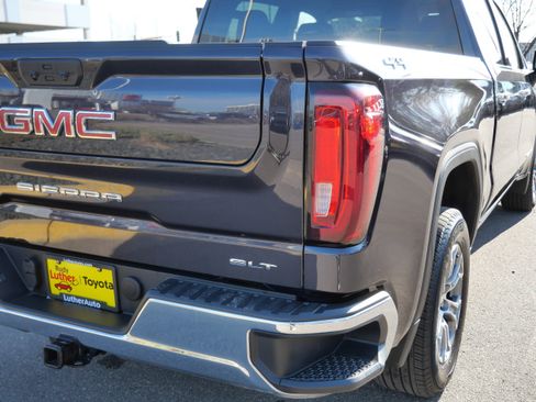 Used 2025 GMC Sierra 1500 SLT image 17