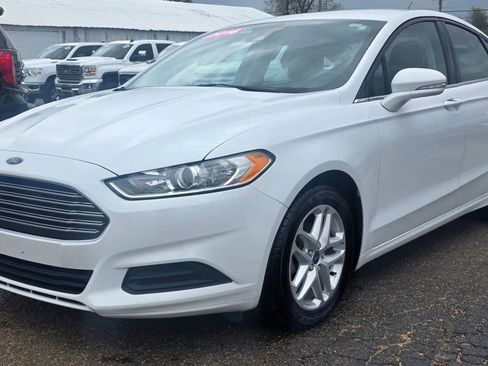 Used 2016 Ford Fusion SE image 7