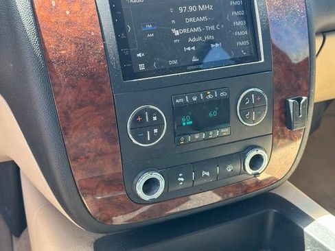 Used 2007 Chevrolet Silverado 2500 LTZ w/ Safety Package AWD/4WD image 24