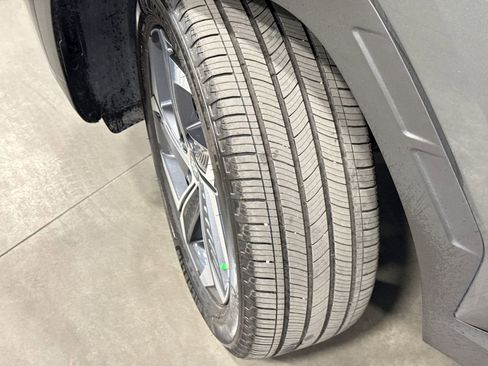 Used 2022 Hyundai Tucson Limited AWD/4WD image 19