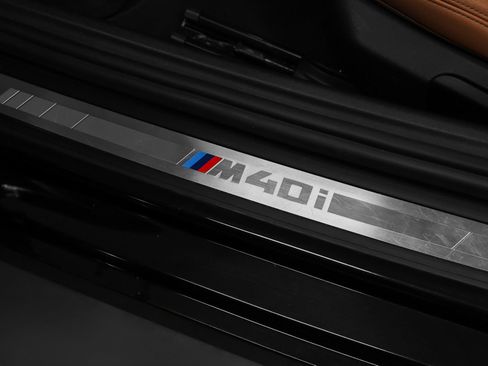 Used 2020 BMW Z4 M40i w/ Executive Package RWD image 37