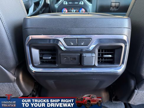 Used 2022 GMC Sierra 2500 Denali w/ Denali Ultimate Package image 32