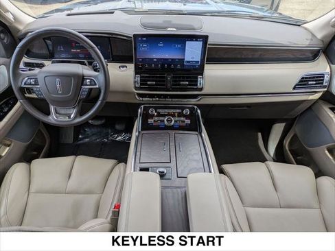 Used 2024 Lincoln Navigator Reserve AWD/4WD image 23