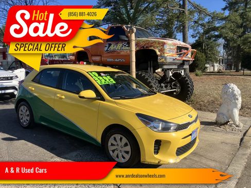 Used 2019 Kia Rio S image 1