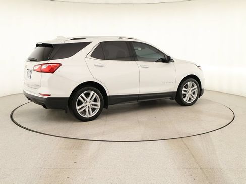Used 2020 Chevrolet Equinox Premier FWD image 6