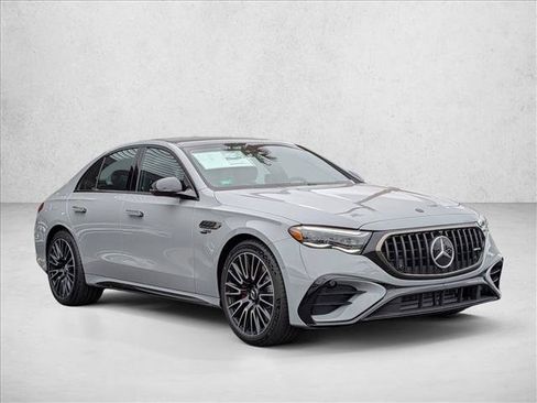 New 2026 Mercedes-Benz E 53 AMG e 4MATIC Sedan image 7