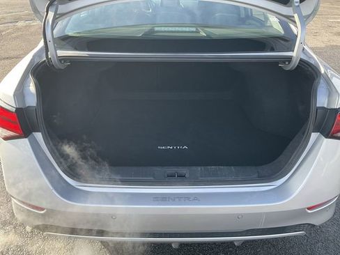 Used 2020 Nissan Sentra SV image 29