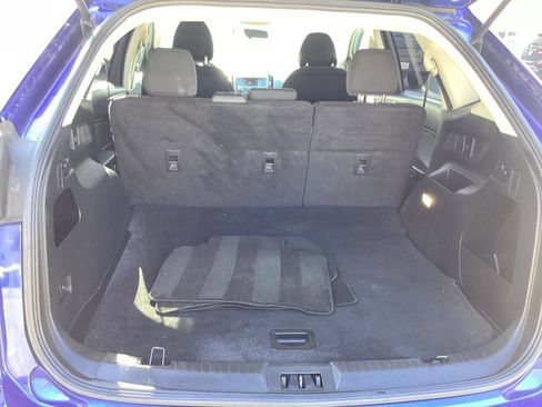 Used 2015 Ford Edge SE FWD image 10