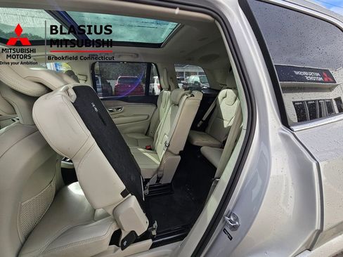 Used 2022 Volvo XC90 T6 Inscription image 26