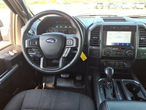 Used 2020 Ford F150 XLT w/ Equipment Group 302A Luxury AWD/4WD image 16