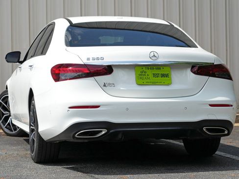 Used 2021 Mercedes-Benz E 350 Sedan w/ Premium Package image 6