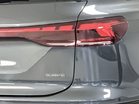 New 2025 Audi Q6 e-tron Premium Plus image 25