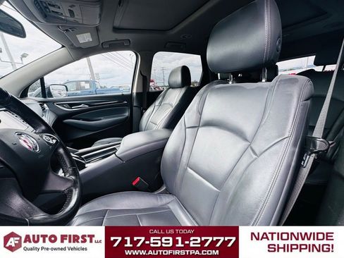 Used 2021 Buick Enclave Essence image 9