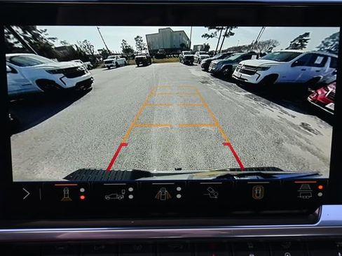 Used 2025 Chevrolet Silverado 1500 LTZ w/ LTZ Premium Package image 20