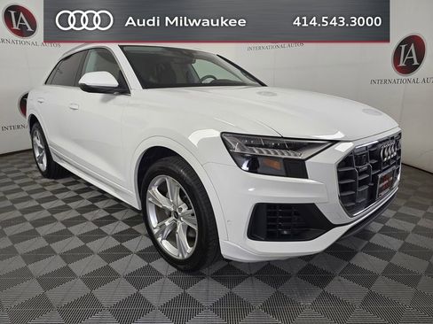 Used 2023 Audi Q8 Premium w/ Convenience Package AWD/4WD image 1