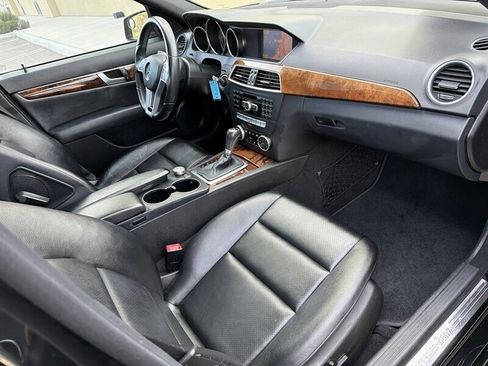 Used 2012 Mercedes-Benz C 250 Sedan image 8