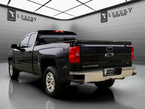 Used 2018 Chevrolet Silverado 1500 LT w/ All Star Edition image 6