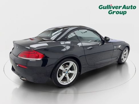 Used 2013 BMW Z4 sDrive35i w/ M Sport Pkg RWD image 9