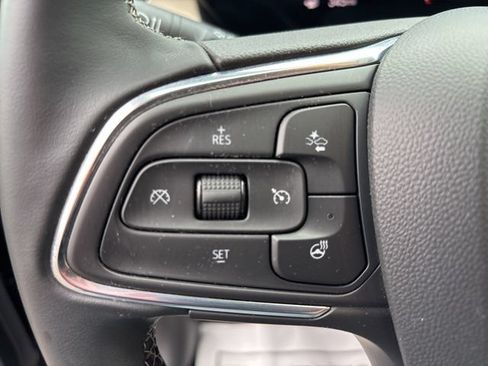 Used 2024 Buick Encore GX Avenir w/ Avenir Convenience Package AWD/4WD image 19