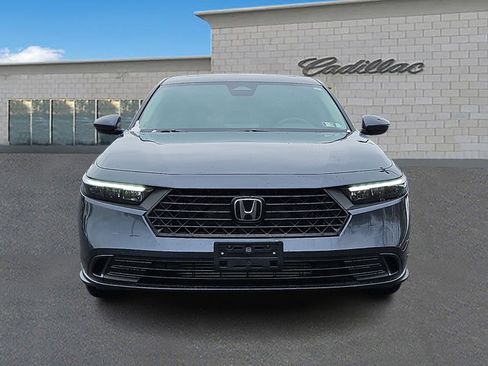 Used 2023 Honda Accord EX image 2