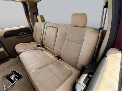 Used 2006 Ford F250 XL RWD image 20