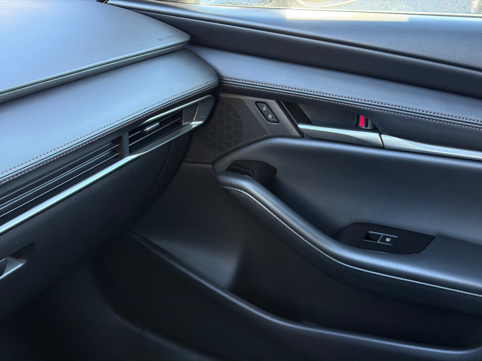 New 2026 MAZDA MAZDA3 s Sport FWD image 29