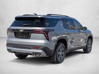 New 2026 Chevrolet Traverse LT w/ Driver Confidence Package AWD/4WD video 2