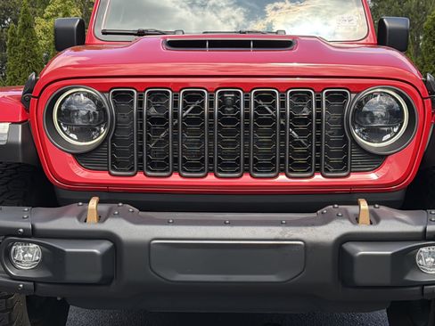 Used 2024 Jeep Wrangler Unlimited Rubicon 392 AWD/4WD image 45
