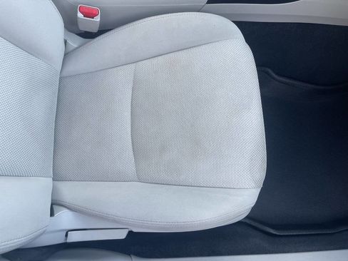 Used 2015 Subaru Crosstrek 2.0i Premium image 25