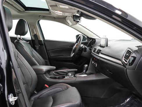 Used 2014 MAZDA MAZDA3 s Grand Touring w/ Technology Package FWD image 11