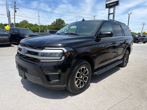 Used 2024 Ford Expedition XLT AWD/4WD image 1