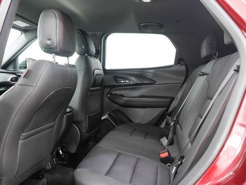 Used 2023 Chevrolet TrailBlazer RS w/ Convenience Package AWD/4WD image 14