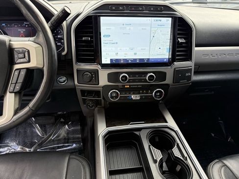 Used 2022 Ford F350 Lariat w/ Lariat Ultimate Package image 22