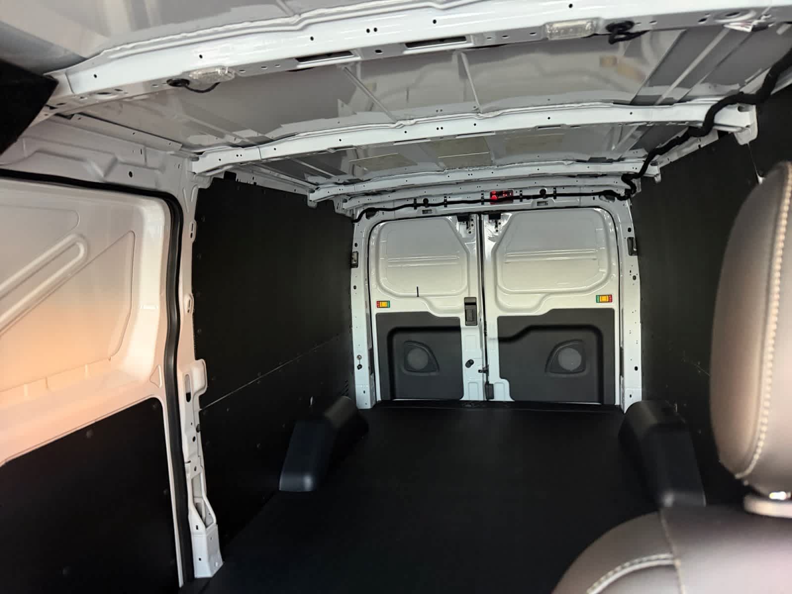 Used 2025 Ford Transit 350 148 Low Roof AWD w/ Load Area Protection Package image 31