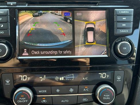 Used 2020 Nissan Rogue SL AWD/4WD image 22