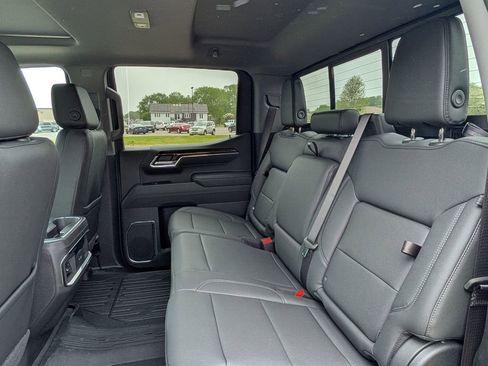 New 2026 GMC Sierra 1500 Elevation w/ Elevation Premium Package AWD/4WD image 31