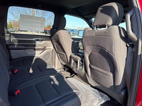 New 2026 RAM 1500 4x4 Crew Cab image 12
