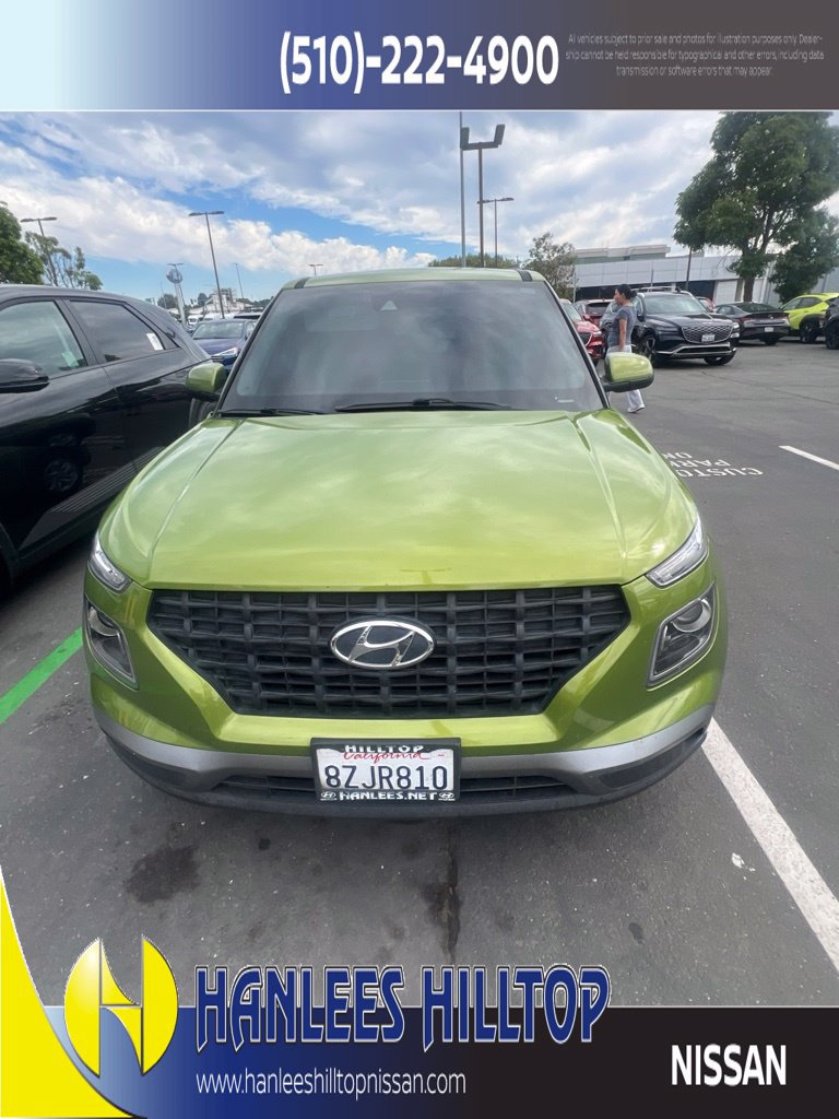 Used 2022 Hyundai Venue SE FWD image 1